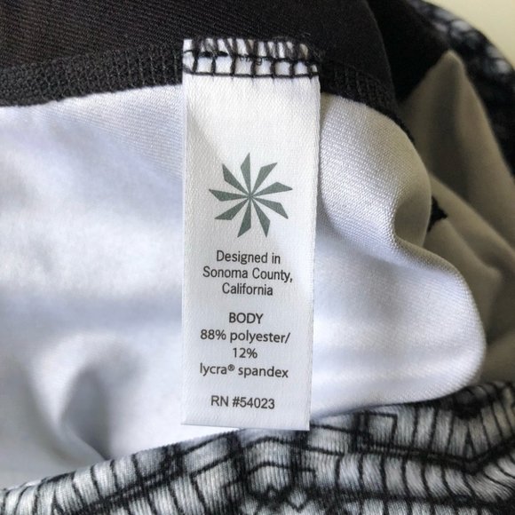 Athleta High Rise Geo Print Chaturanga Leggings XS - Picture 10 of 13